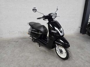 Peugeot skuter
