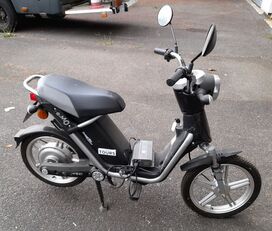 scooter Reserve aux professionnels 2 roues electrique matra e mo