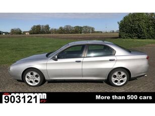 Alfa Romeo 166 / 936 2.5 i 24V sedan
