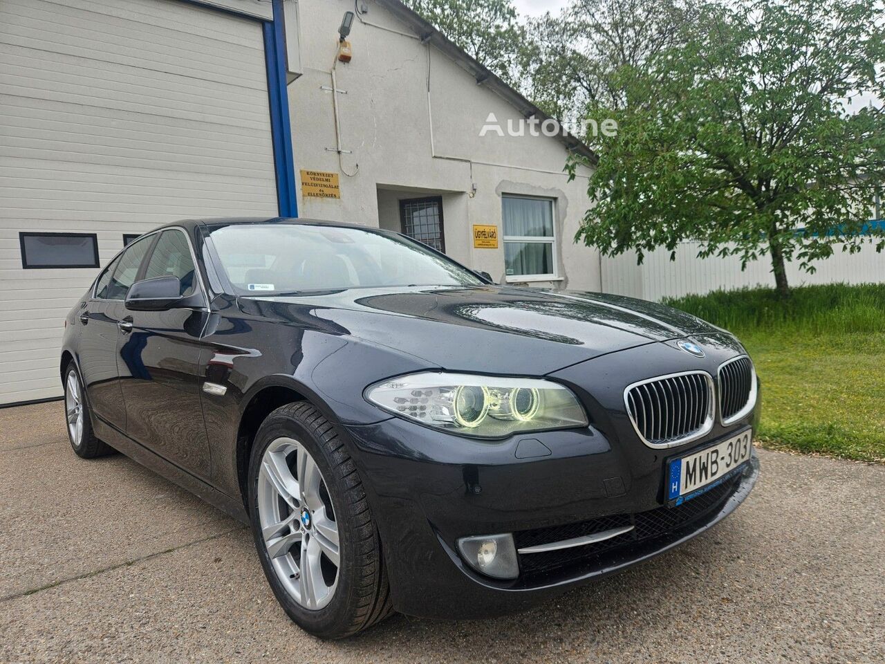 بيع سيارة سيدان BMW 525 D SEDAN M-PACKET | Autoline SA سيارة سيدان BMW 525 D SEDAN M-PACKET - Autoline