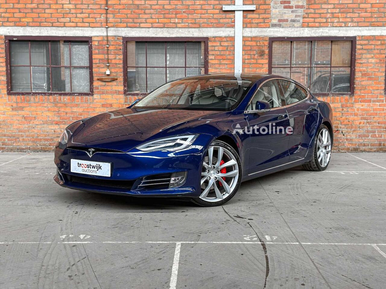 Tesla Model S berlina