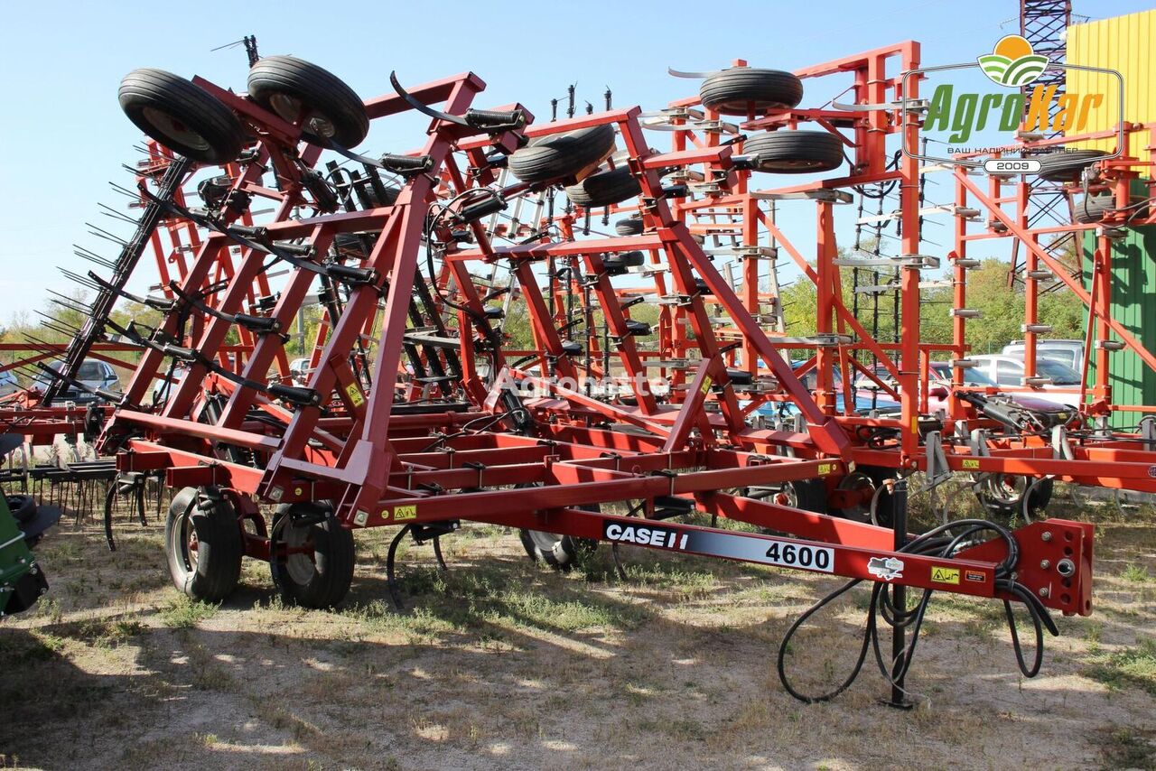 Case IH 4600  seedbed cultivator