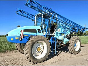 pulverizador automotor Berthoud Boxer 3000