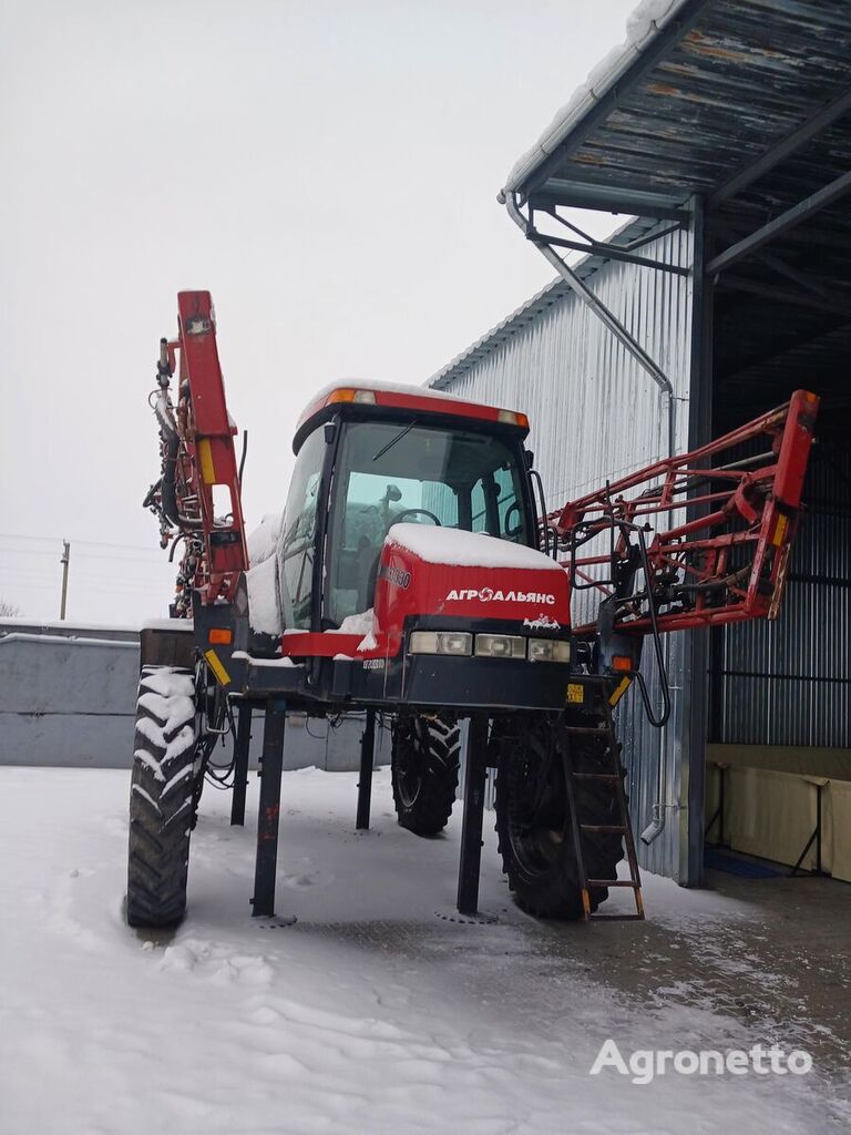 самоходна пръскачка Case IH 3330