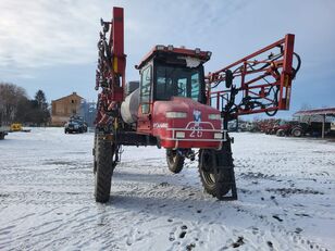 Case IH Patriot 3310 self-propelled sprayer