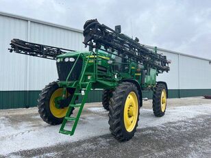 John Deere 4830 self-propelled sprayer