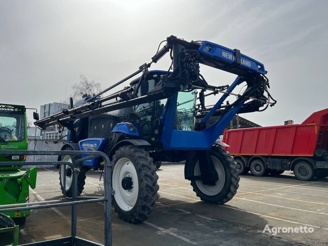 обприскувач самохідний New Holland Guardian SP310F