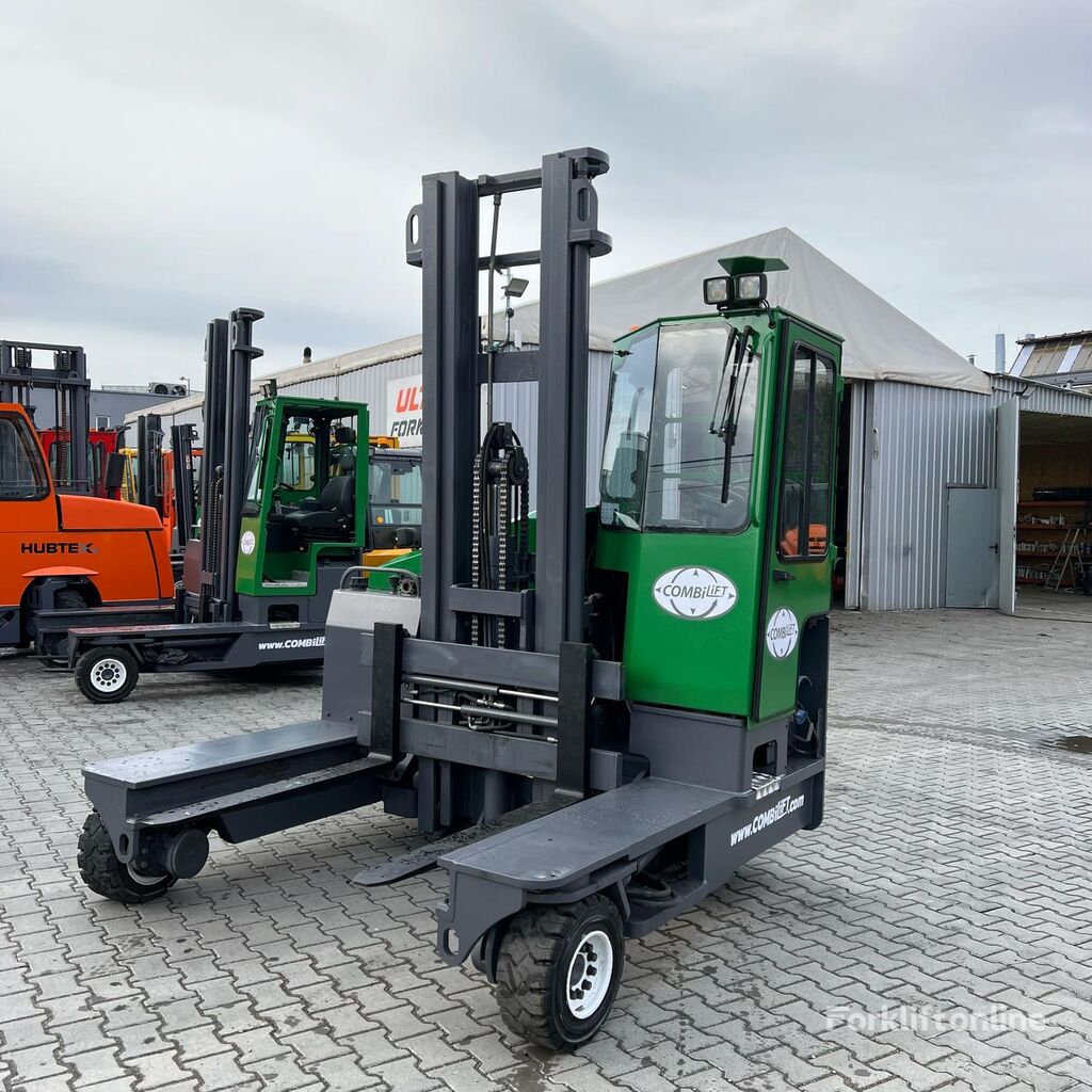 Combilift C4000 bočni viličar