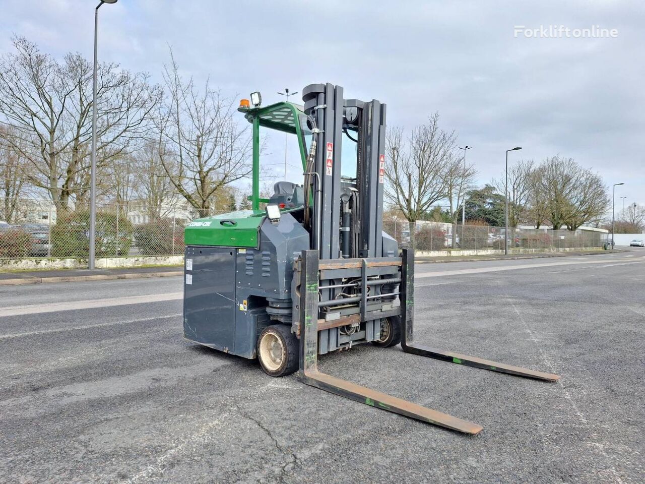 Combilift CBE2500 side loader