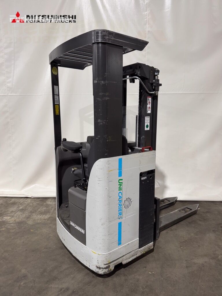 UniCarriers Elektro side loader