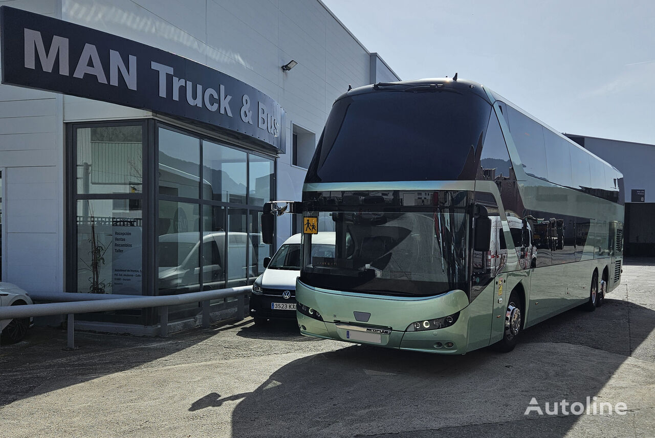 MAN NEOPLAN SKYLINER L kiertoajelu bussi