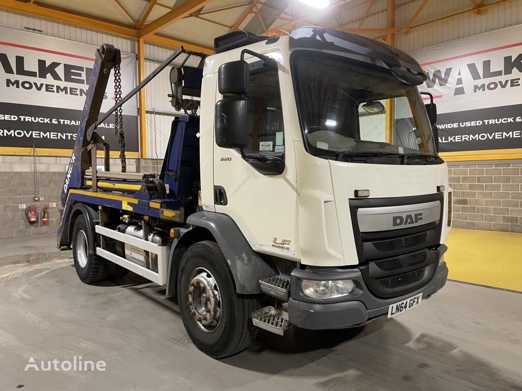 DAF LF 220, *EURO 6*, 4X2 18 TONNE SKIP LOADER – 2014 – LN64 GFX Absetzkipper