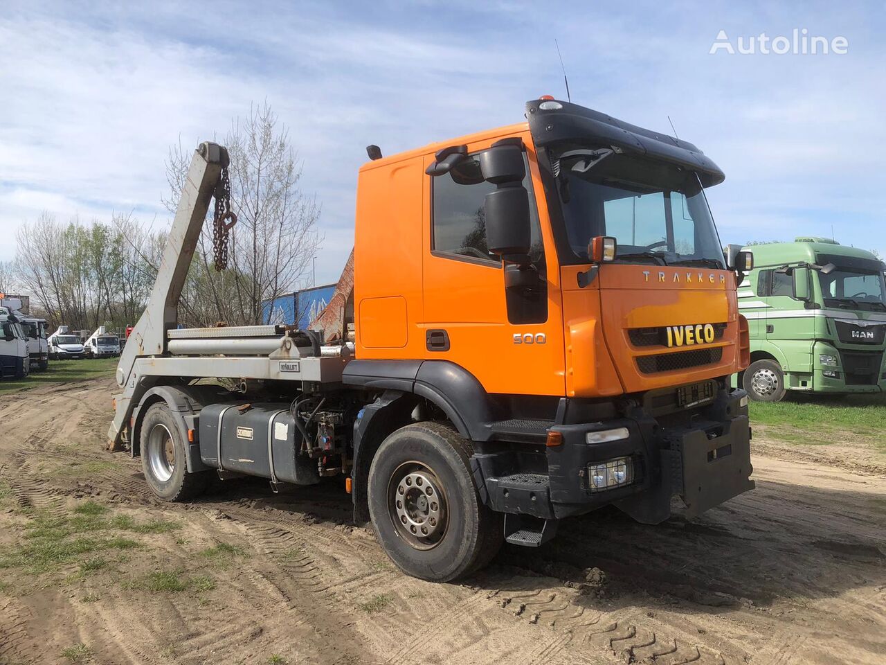 ramenový nosič kontajnerov IVECO Trakker 500 Hyvalift - BDF - Truckhead - SZM