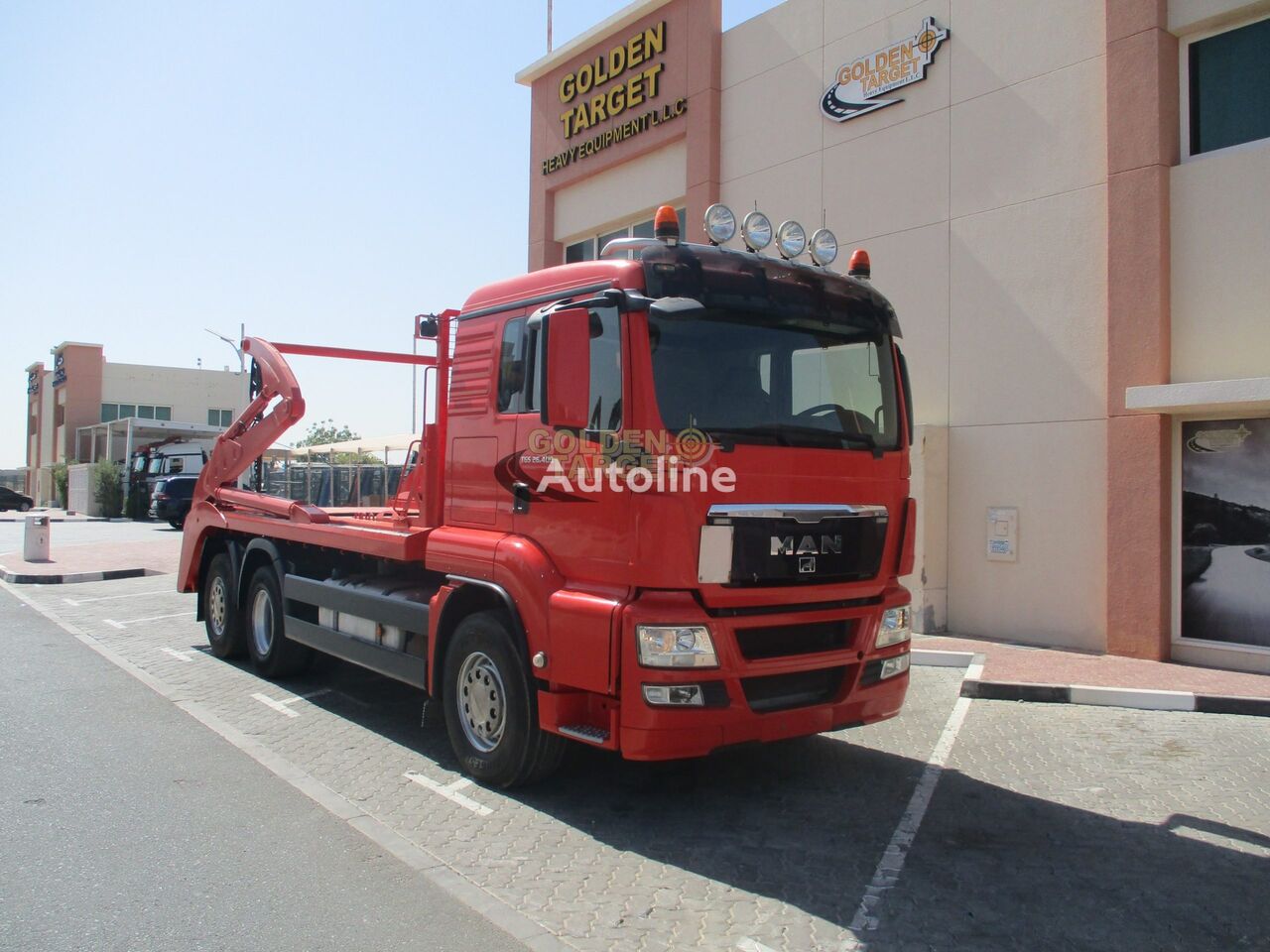 camion utilaj ridicare container gunoi MAN TGS 26.400 2012