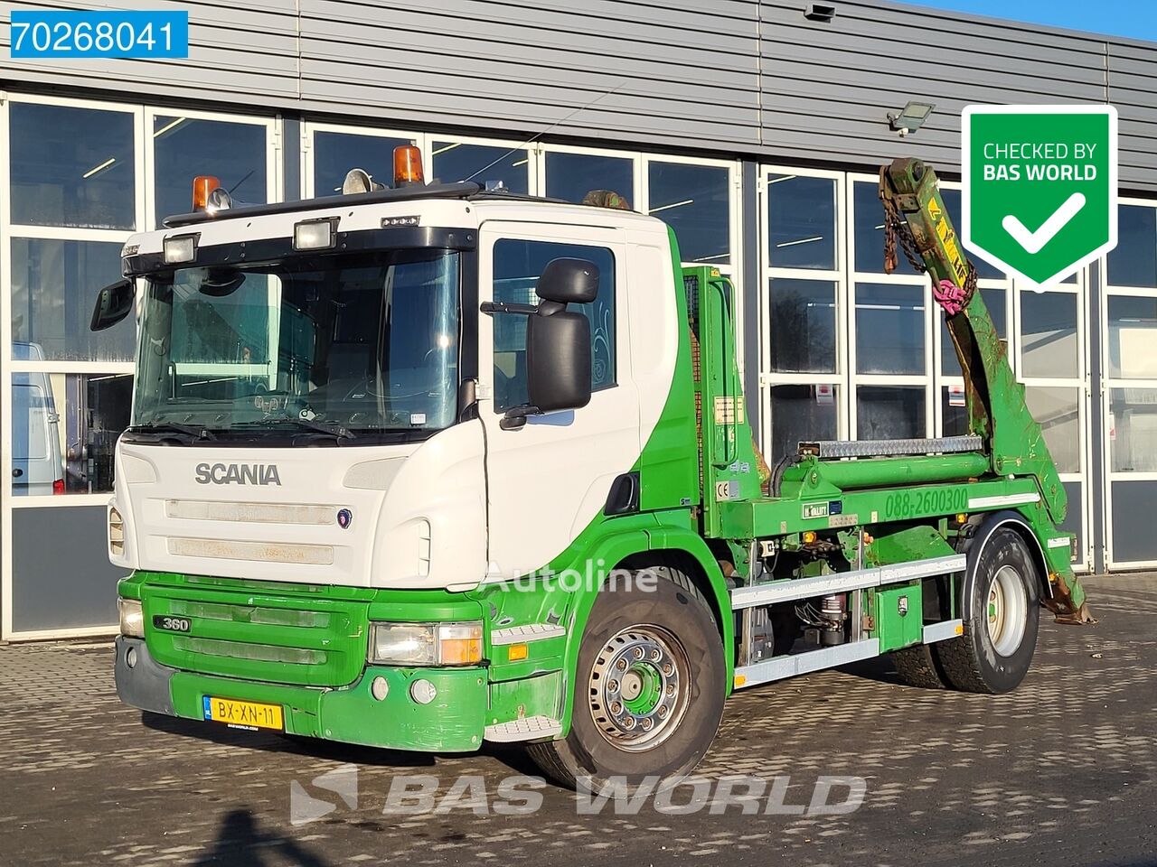 Scania P360 4X2 NL-Truck HYVA 14T Euro 5 skip loader truck