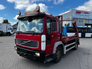 náklaďák ramenový nosič kontejnerů Volvo FL6.220 4X2 JOAB HL8 KONTEINERLIFT