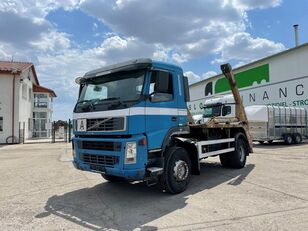 Volvo FM 340  skip loader truck