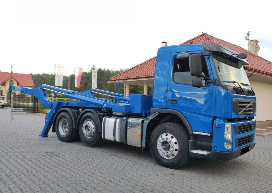 Volvo FM 410 container truck