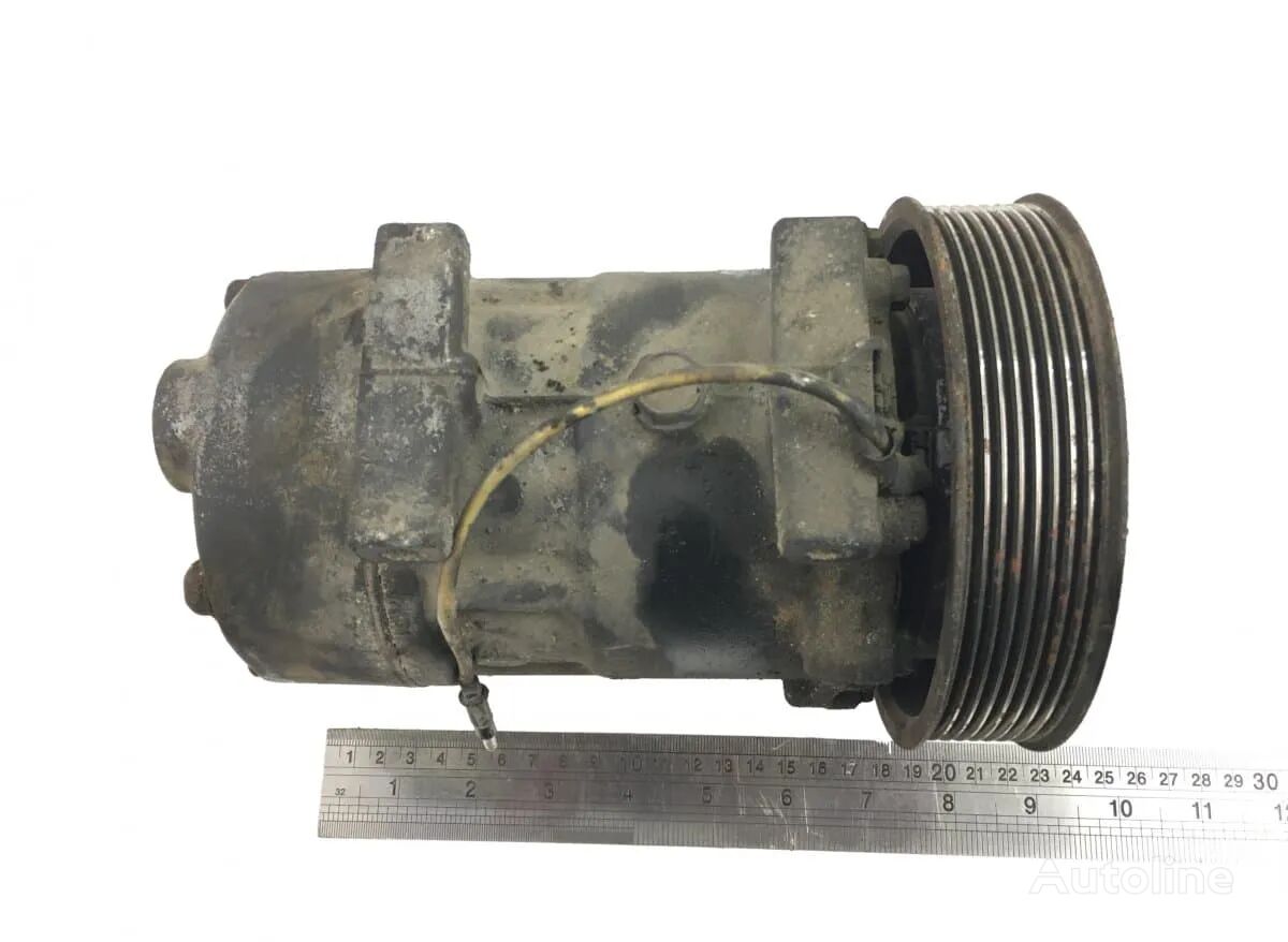 Compresor AC AC compressor for Renault 7482492298/7485004000/7420982063/5001867206/5010605063 truck