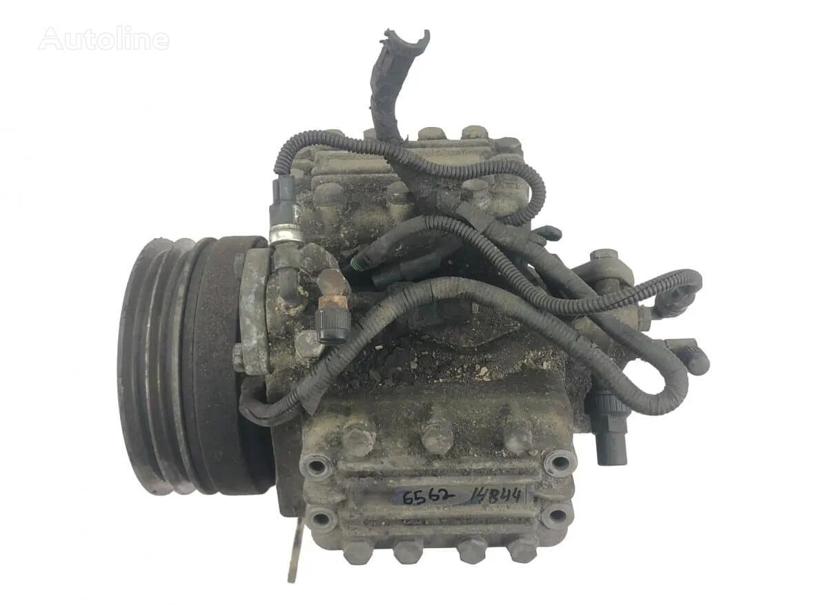 Compresor AC pentru AC compressor for Volvo – Coduri: 21112946, 20871244, 70344872, 21213083, 1756879, 1928383 truck