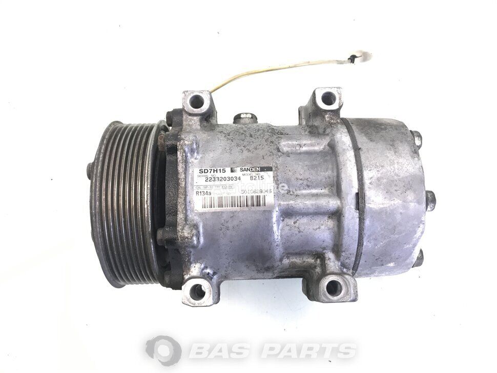 Renault 7478587812 AC compressor for Renault truck