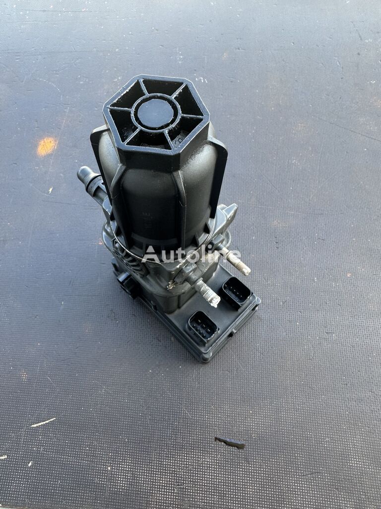 pompe AdBlue Mercedes-Benz a0001405978 pour camion Mercedes-Benz Actros mp4