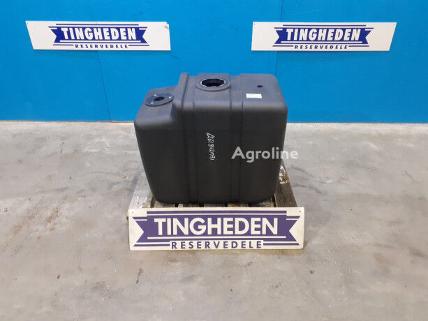 Réservoir AdBlue 6261842M91 pour moissonneuse-batteuse Massey Ferguson 9280 - Agroline