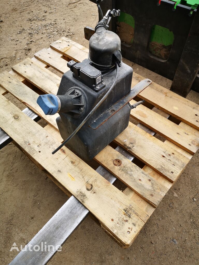 MAN TGL 8.220 , 81.15402-5042 depósito de AdBlue para MAN TGL 8.220 , 81.15402-5042 camión - Autoline