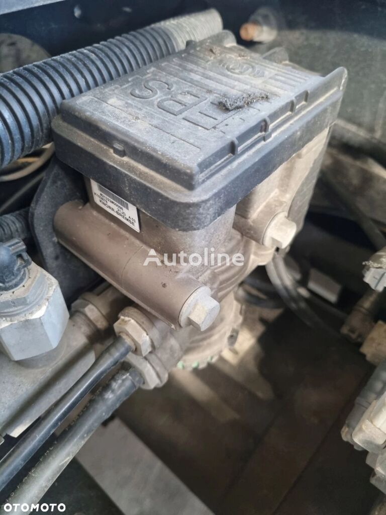 معدل نظام الفرامل الإلكترونية Ford F-MAX CARGO K102878 لـ الشاحنات Ford F-MAX