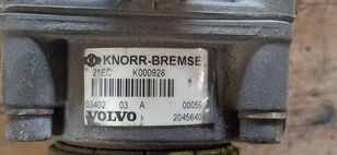 Купить модулятор EBS Knorr-Bremse K040159 K000928 для грузовика Volvo FH12, FH16, NH12, FH, VNL780 (1993-2014) - Изображение 4 | Autoline KG Модулятор EBS Knorr-Bremse K040159 K000928 для грузовика Volvo FH12, FH16, NH12, FH, VNL780 (1993-2014) | Изображение 4 - Autoline