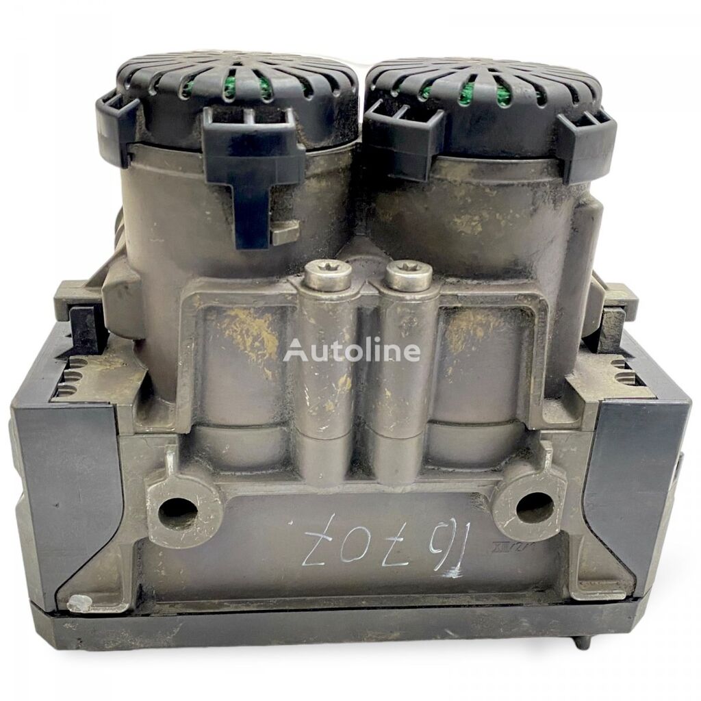 modulator EBS Knorr-Bremse B12B (01.97-12.11) do autobusu Volvo B6, B7, B9, B10, B12 bus (1978-2011)