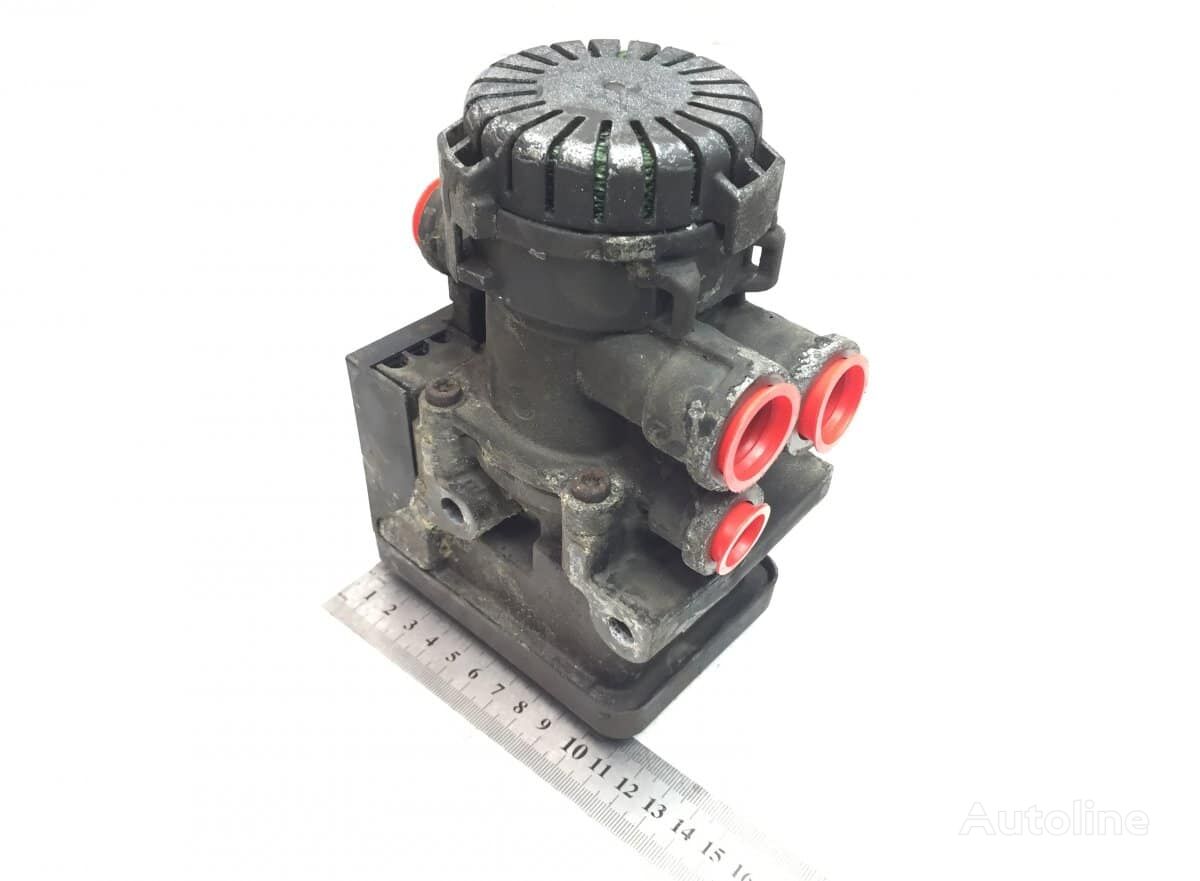 Supapă EBS axa față dreapta EBS modulator for Volvo 20828237 20570906 21122034 20428938 5801290649 7485003022 7420828237 7420428938 7420570906 504100409 7421122034 5801910304 truck