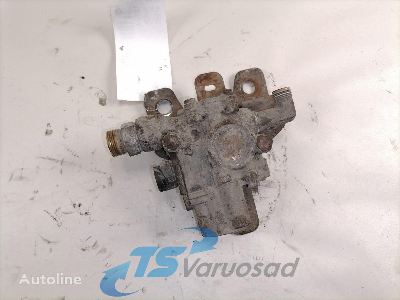 WABCO ABS brake valve 4721950970 EBS modulator for Scania R440 truck tractor