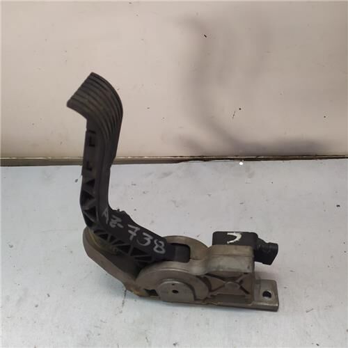 1376023 accelerator pedal for DAF Serie CF 75.250-360 E III truck for sale | Autoline 1376023 accelerator pedal for DAF Serie CF 75.250-360 E III truck - Autoline