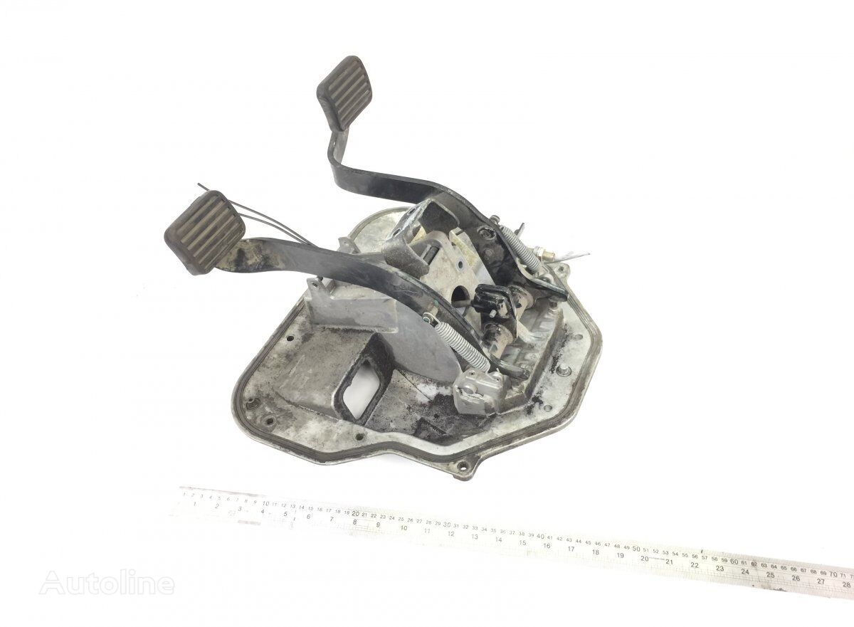 DAF XF106 (01.14-) pedal de acelerador para DAF XF106 (2014-) cabeza tractora - Autoline