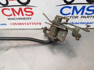 pedală accelerație Ford 6635, T5000, Tl, Tla Case Foot Throttle Pedal Unit  5173335 5173335 pentru tractor cu roţi