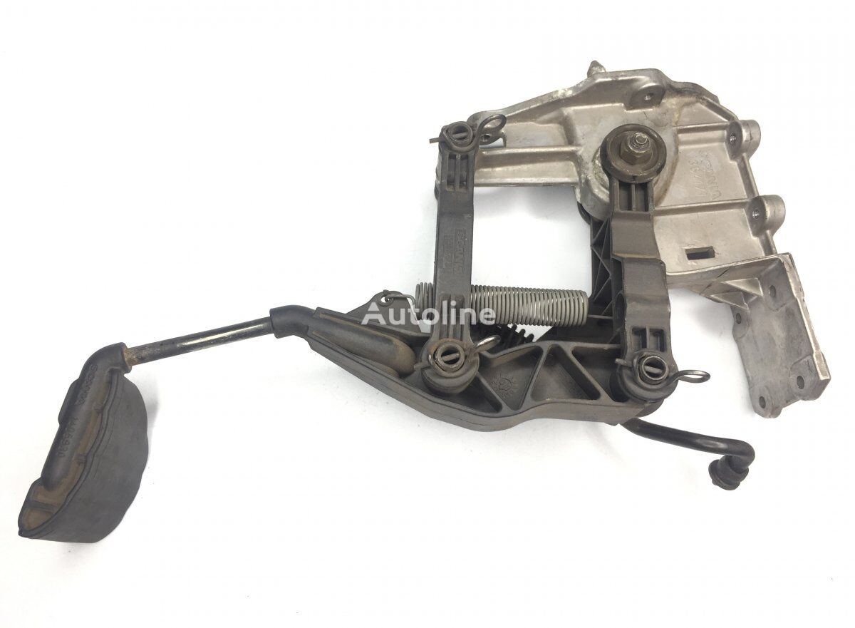 pedal gas Scania 4-series 124 (01.95-12.04) untuk tractor head Scania 4-series (1995-2006)