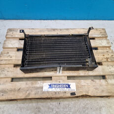 86501373 kondicioniera radiators paredzēts New Holland 8670 riteņtraktora