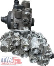 regulator de aer Knorr-Bremse Вологовідділювач DAF 95XF/CF65/CF75/CF85 з регулятором тиску =PK K000394 pentru cap tractor DAF 95XF/CF65/CF75/CF85