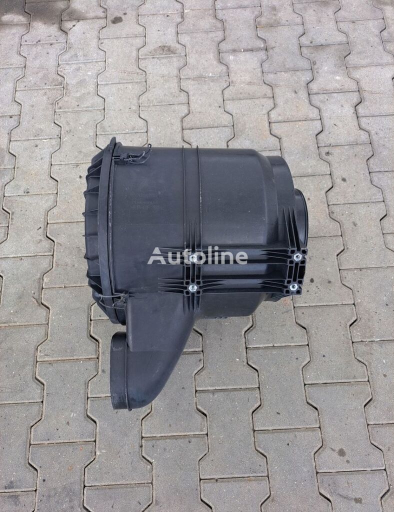 OEM OBUDOWA FILTRA POWIETRZA RENAULT GAMA T HIGH 21115476 luftfilterhus till lastbil