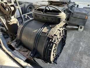 корпус воздушного фильтра air filter bucket, box 5801275395 для тягача IVECO S Way