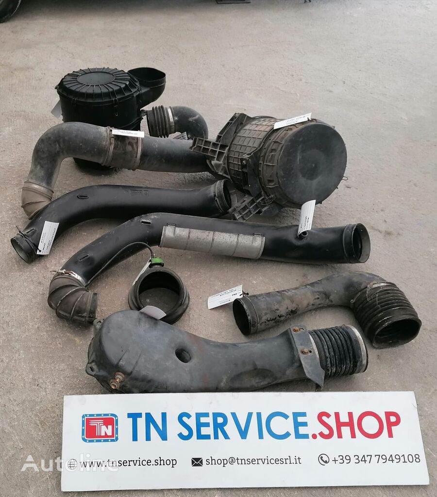 selang intake udara 3183830 untuk truk Volvo