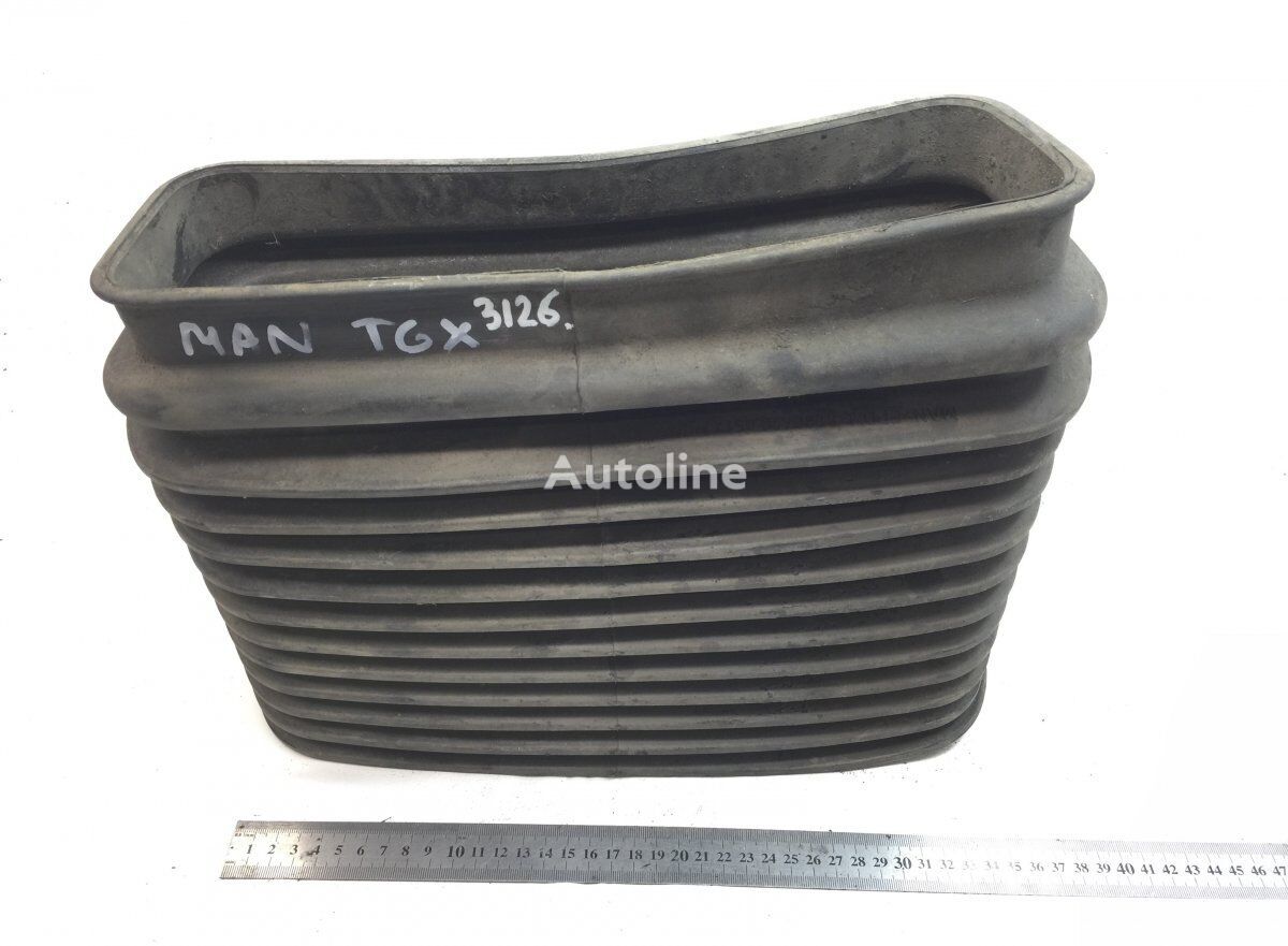 selang intake udara MAN TGX 26.440 (01.07-) 81964200517 untuk tractor head MAN TGL, TGM, TGS, TGX (2005-2021)