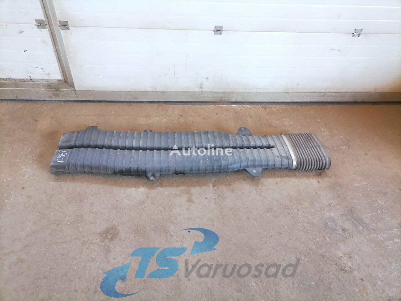 Volvo Air intake 21122123 manguera de toma de aire para Volvo FH tractora