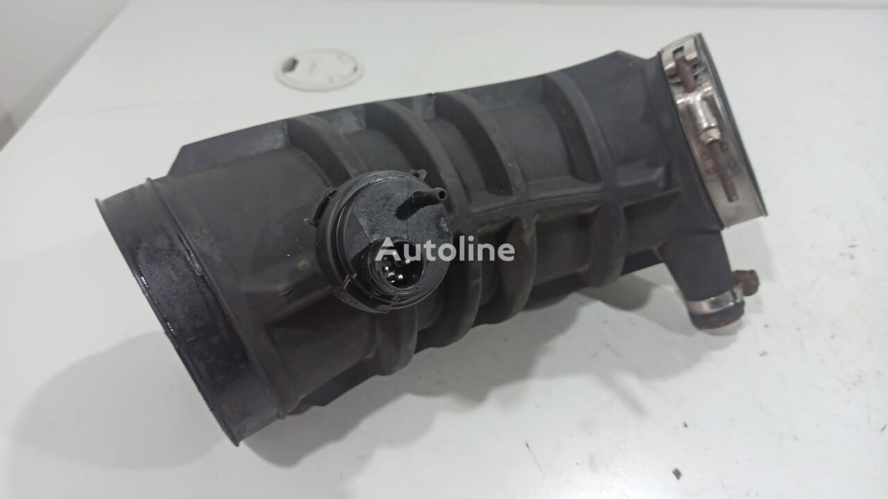 Volvo Â B7R Tubo de Ar com Interruptor de Vácuo 20565673 air intake hose for Volvo truck