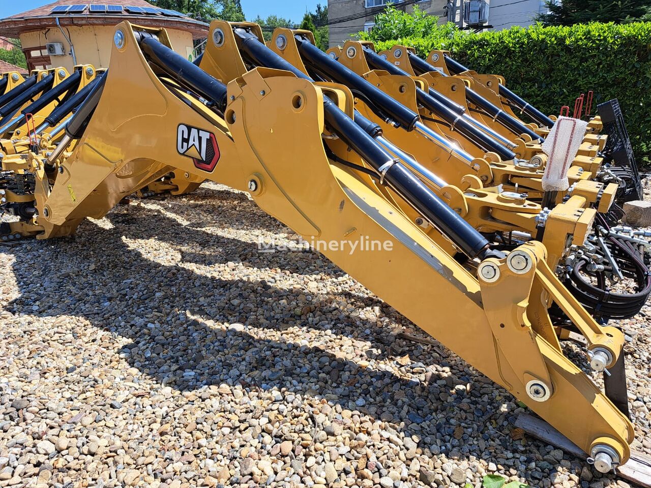 výložník Caterpillar Brat buldoexcavator pro minibagru Caterpillar CAT model E2 , F , F2