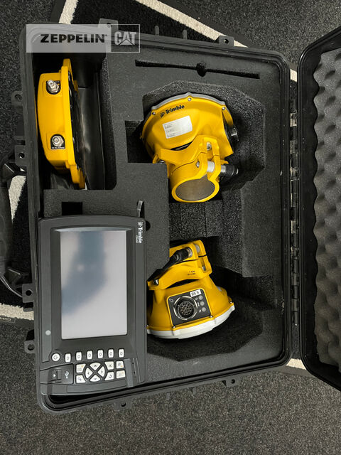 systém automatického vyrovnávání Trimble GPS 3D Steuerung pro bagru Caterpillar 336