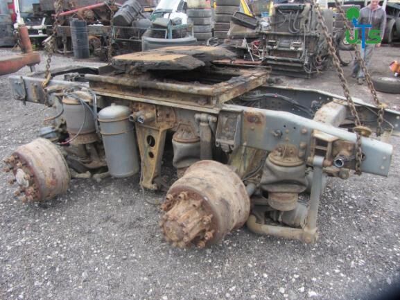 STEER AND DRIVE AXLE DRUM BRAKE TYPE eje para DAF CF / XF  camión