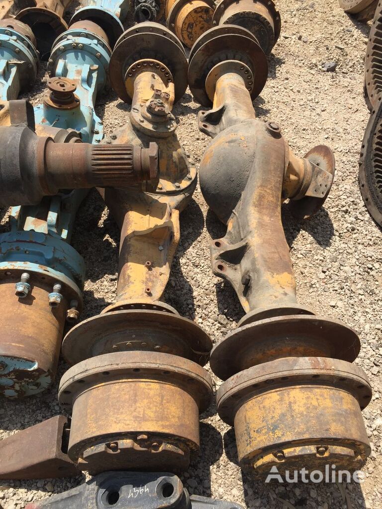 Ось USED KOMATSU WA90 WA90-1 WHEEL LOADER DIFFERENTIAL SHAFT CARRIER для фронтального погрузчика Komatsu W 90 / W 90-1 - Machineryline