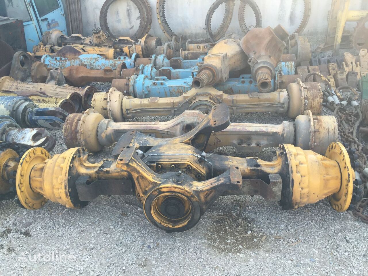 محور USED VOLVO L120F L110F L110G L120G WHEEL LOADER DIFFERENTIAL لـ جرافة ذات عجلات Volvo L120 F / L110 F / L110 G / L120 G - Machineryline